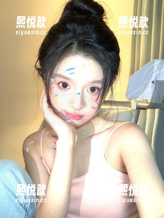 微密圈 - 这组“嘉宾贴”图集，琳铛铛完美演绎，资源丰富得令人嫉妒！