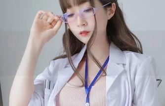 白银81最新瑜伽美图，轻松解锁你的柔韧与微笑，快乐无极限！