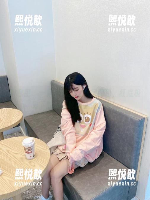 微密圈 - 一窥白龙猫女私房图包，红底极光下的美丽秘境等你发现！