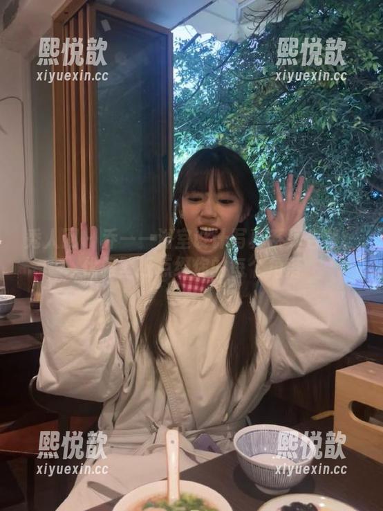 秀人网 - 乔一一浴室设计写真系列合集：优雅壁纸点缀你的每个角落