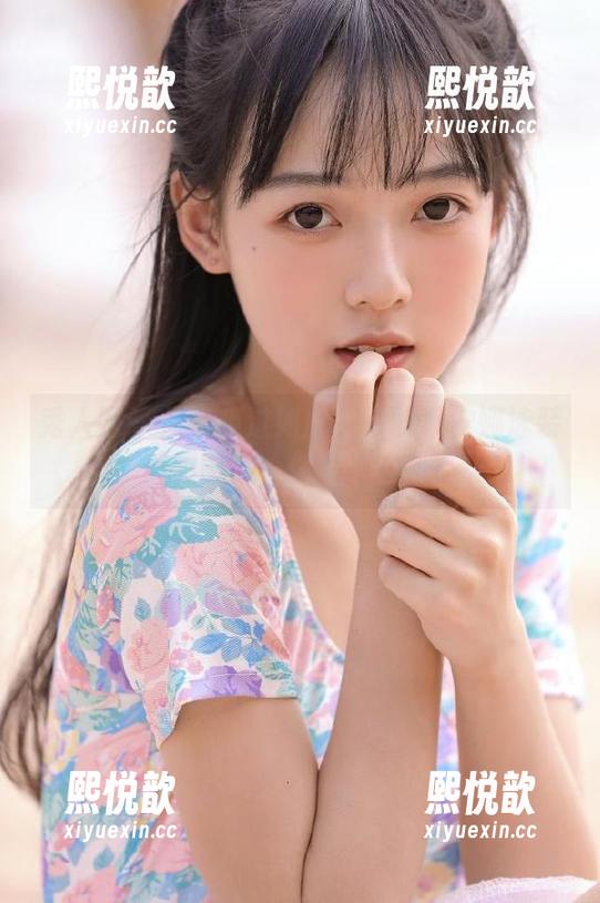 秀人网 - 从未见过如此自信的乔安娜泳装美图图集，你敢来看吗？