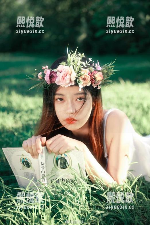 秀人网 - 优琪琪子yuki独家豹纹图包精彩分享，彰显你的个性与品位，立即下载体验！