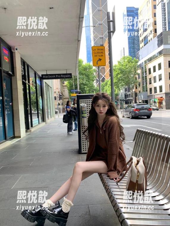 秀人网 - 高清写真集：刘钰儿倾情演绎她的美足与迷人气质