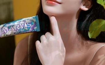 秀人网 – 校园梦境：夏旖诺美图合集畅游青春岁月