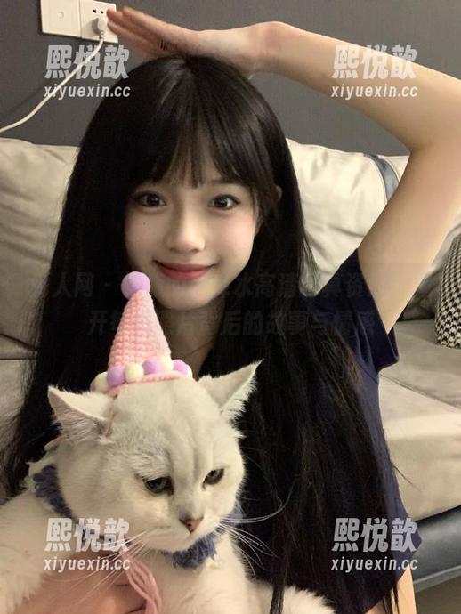 秀人网 - 奶瓶的死库水高清写真资源，揭开每张照片背后的故事与情感