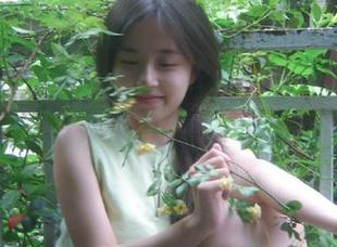 秀人网 – 最新写真来袭!娜娜子呀以美脚为主题，挑战你的审美极限!