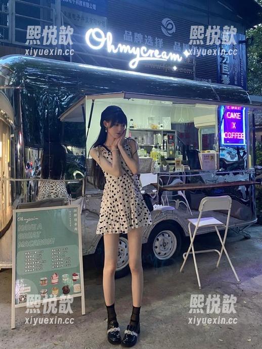 秀人网 - 炫彩生活，小橘子orange高清牛仔裤写真捕捉每一个动人瞬间！