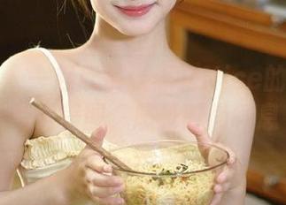 秀人网 – 一起欣赏张思允Nice的连体衣私房美图，感受时尚气息