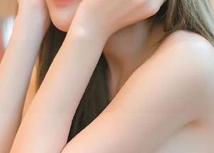 秀人网 – 张美荧与白色的完美邂逅：一组让人心醉的美图合集