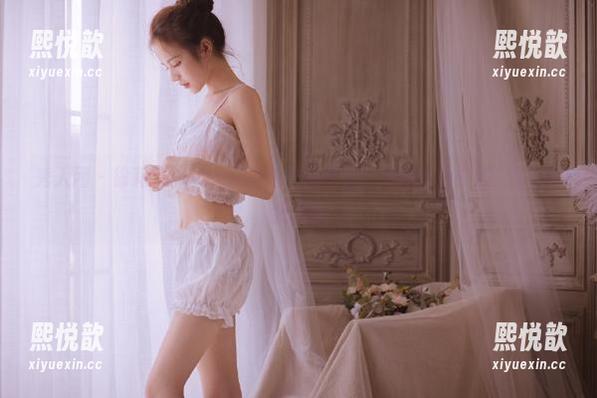 秀人网-徐莉芝Botty 秀人网 - 徐莉芝Botty的自拍作品全集:展现生活中的囧境与自我调侃