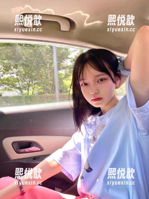 秀人网 - 温柔与力量结合：戴允祺zoe高清美腿图集带你走入她的世界
