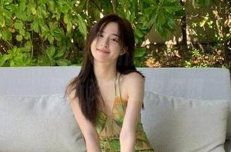 秀人网 – 王馨瑶yanni吊带写真惊艳上线：最新资源图包获取