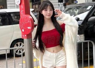 秀人网 – 探索“白沫的夏天”，清新唯美图包唤醒你的视觉盛宴