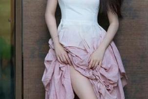 秀人网 – 从“软情”来看礼服：这部高清写真集让你笑着也想哭！