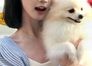 秀人网 – 夏天与软糖爱喝奶的相遇，带来一组沁人心脾的写真图集，快来欣赏