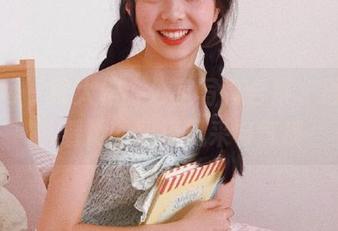 秀人网 – 陈大榕办公室写真合集，透过镜头看她的职场风采与气质
