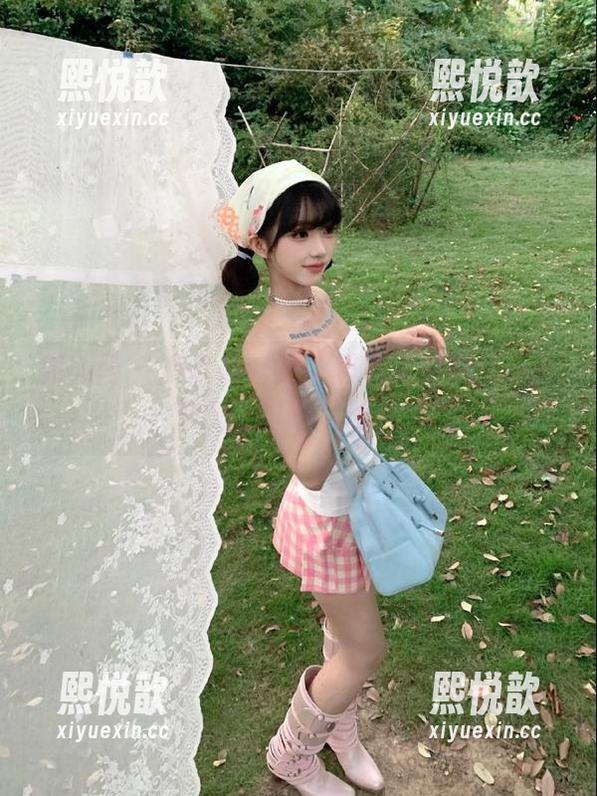 秀人网 - 顾乔楠修女系列高清套图：宛若天使，甜美又迷人！