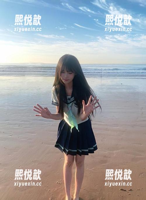 秀人网-鹿小茜 秀人网 - 走进鹿小茜的可爱世界:原图与图片诠释她的少女心!