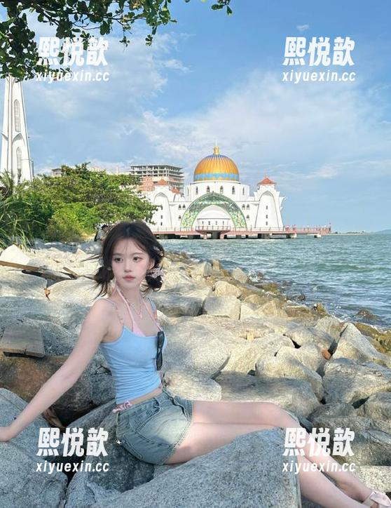 秀人网 - 黄可Christine写真集上线，厨娘风格原图捕捉细腻的生活与舌尖的诱惑
