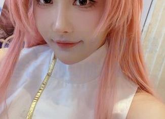 糖果果Candy的黑胶兔兔作品集，分享那些让人心动的小秘密！