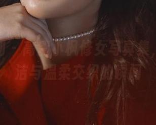 紧急企划 – 高清小枫修女写真集，感受纯洁与温柔交织的瞬间