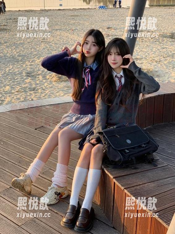 纳丝摄影 - 精美泳装展示！李慧慧带来的泳装图集资源，畅享夏季阳光魅力。