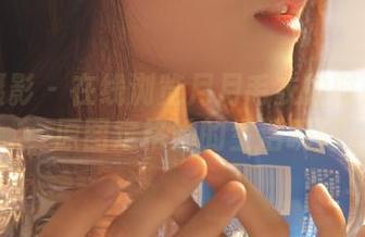绮梦摄影 – 在线浏览月月毛衣的时尚写真,原图定格她的生活瞬间