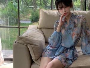 美媛馆 – 艾然Airan夏日写真套图新动态，更新带你领略清新魅力