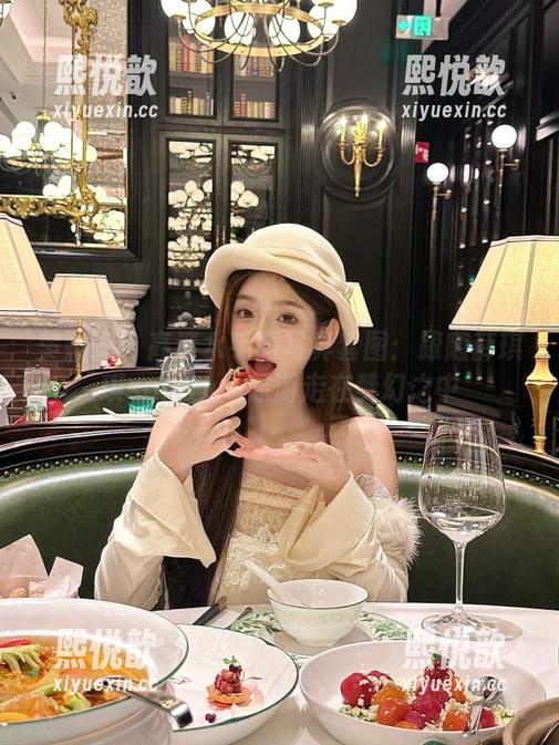 美媛馆 - 高清水手服写真套图：跟随薛琪琪sandy一起游走在梦幻之中
