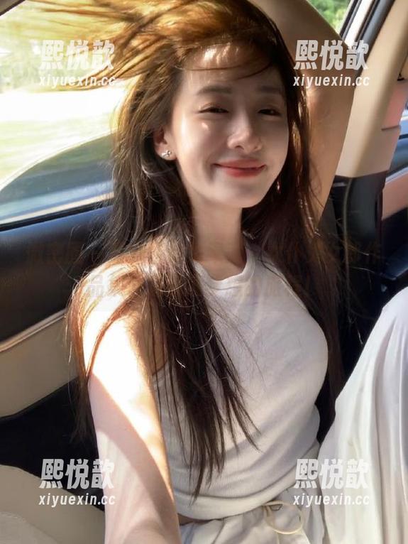 微密圈 - 聂傲娇倾情奉献，女仆兔女郎作品集资源追逐梦想的旅程！