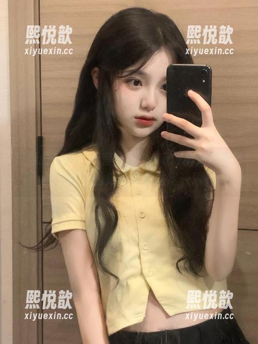花漾show-张思允Nice 花漾show - 探索张思允Nice的体操服写真作品,图库免费下载每一瞬间