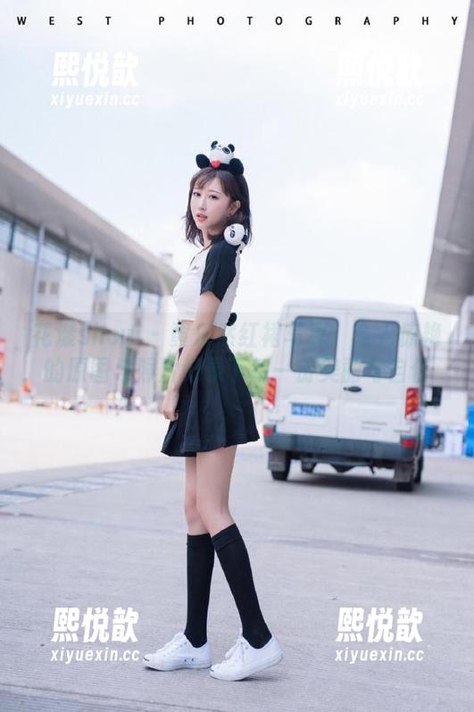 花漾show - 黄乐然红裙写真：令人惊艳的原图与照片记录下每一份美丽与自信