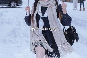 看!荒井喵喵穿护士服的私房美图,绝美风情尽显无遗