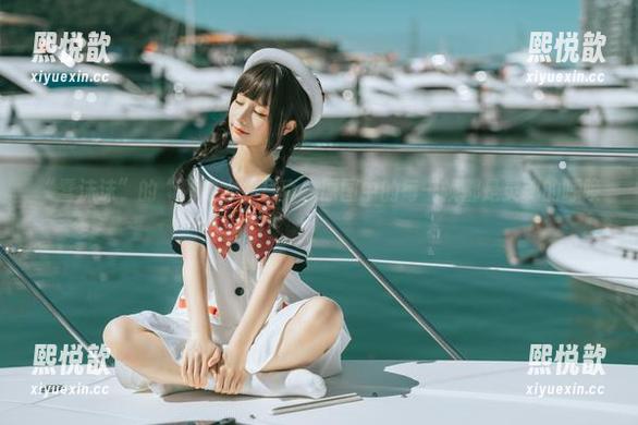 “蠢沫沫”的“死库水”写真，原图中的每一帧都是灵魂的呼唤！