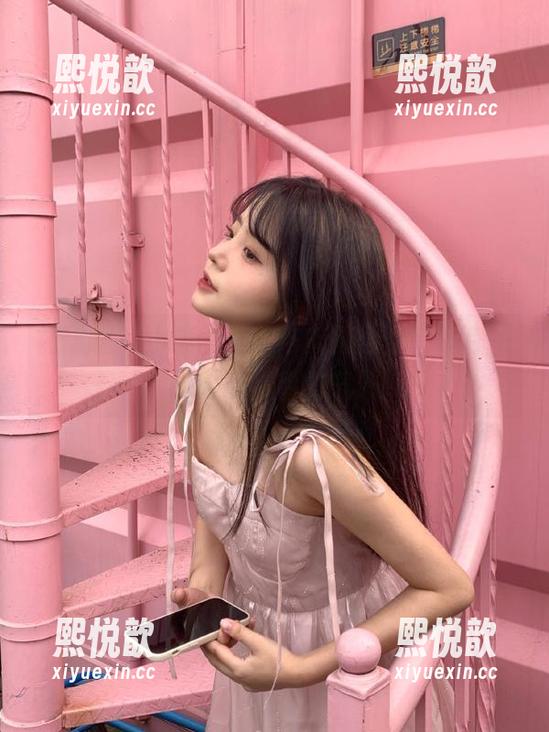 袜啵啵 - 小淳的秘密与美图合集，邀你一同感受青春的气息