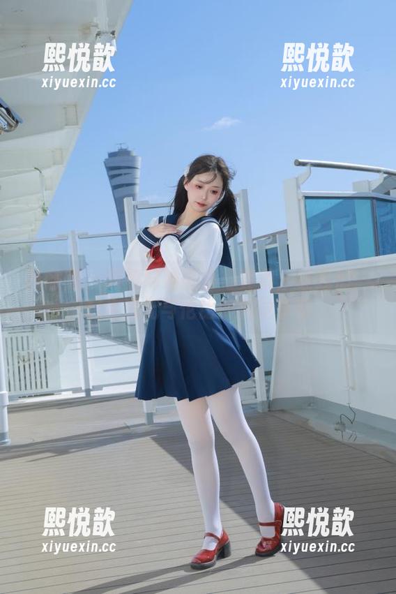 袜啵啵 - 熊熊妹妹高清写真集：让我们一起走进无与伦比的视觉享受