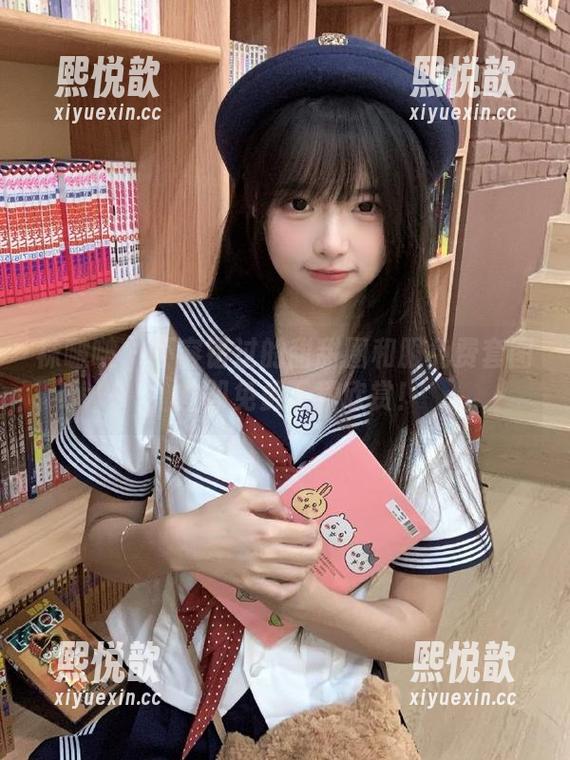 袜啵啵-甜甜圈 袜啵啵 - 不容错过的甜甜圈和服免费套图,立即免费下载欣赏!