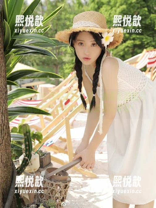 语画界-雅雯 语画界 - 在线隐藏的宝藏:雅雯长腿图片,点击后你会被她惊艳到无以复加!