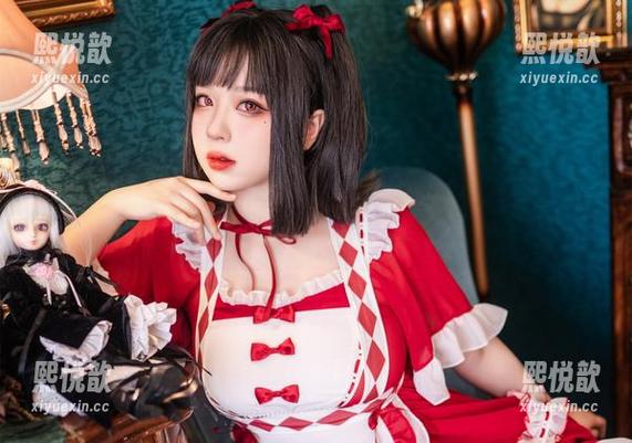 超皮皮皮奶 更新图片:超皮皮皮奶带来的美腿艺术写真,展现独特时尚风
