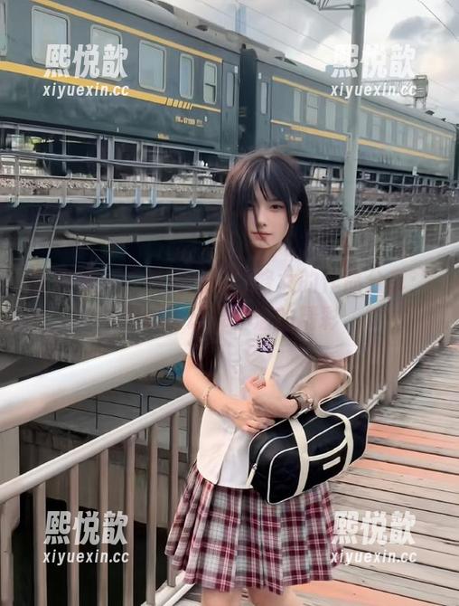 微密圈 - “辣妈女神”修女的作品分享：用镜头记录生活的精彩