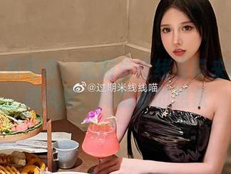 相约私拍写真:过期米线线喵带来的女仆透风格,释放你的想象