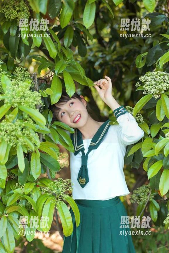 微密圈 - 不容错过！阿色全新白裙套图更新，一起来欣赏吧