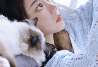 微密圈 – 在雅雅的气质呀的JK高清图库里，探索充满活力和魅力的少女风情！