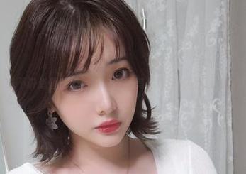 感受雯妹不讲道理的猫娘魅力：精美写真作品图集让你心动不已