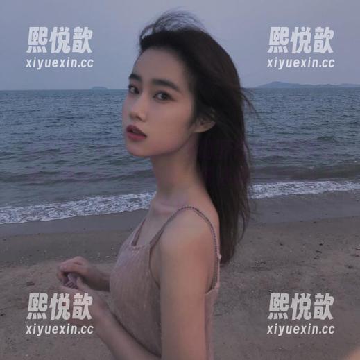 青豆客 - Lee小棠原始的野性私房写真合集：捕捉每一个瞬间，讲述属于她的动人故事！