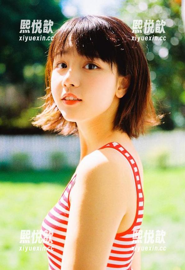 青豆客 - 梁莹Sugar的温柔时光：高清写真作品中的梦幻与柔美