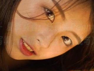 青豆客 – 夏季必看：汪佩妮Penny最新泳衣写真，尽情展现迷人曲线与风采