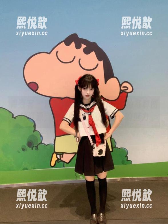 青豆客-黄歆苑chobits 青豆客 - 精美黄歆苑chobits泳池写真图片资源,带你感受清澈水面下的魅力