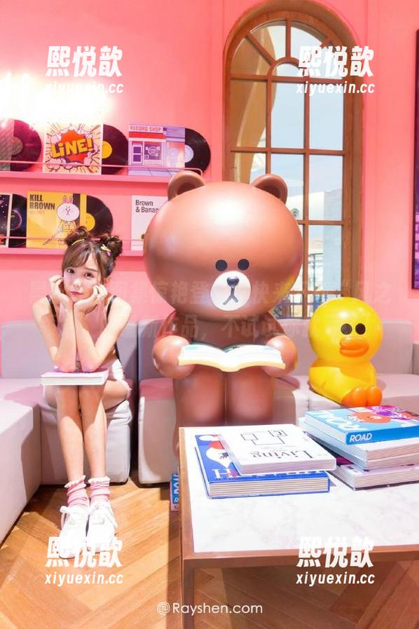 黑丝天台图集惊艳登场！快来下载“风之领域”的最新作品，不试试你就亏了！