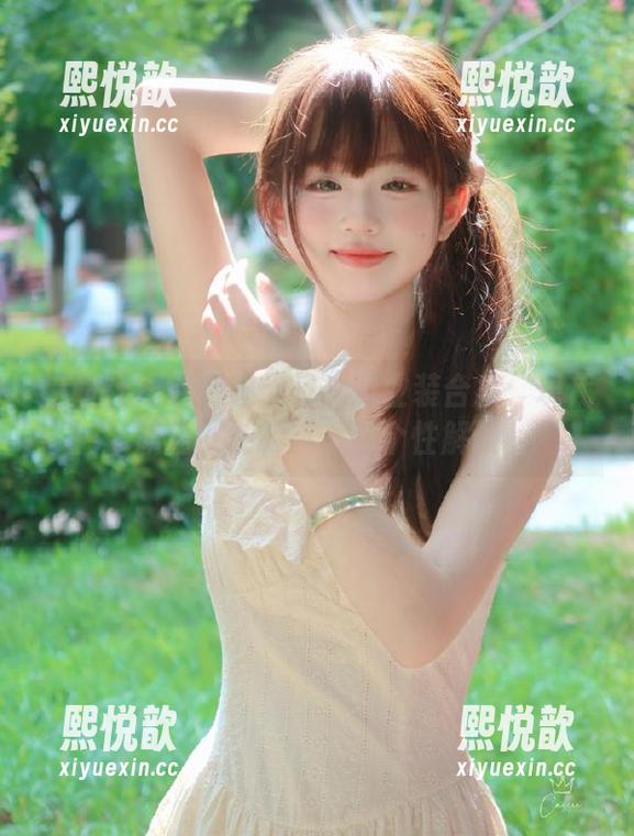 魅妍社 - 月音瞳无圣光职业装合集：现代职场女性的风采与个性解读